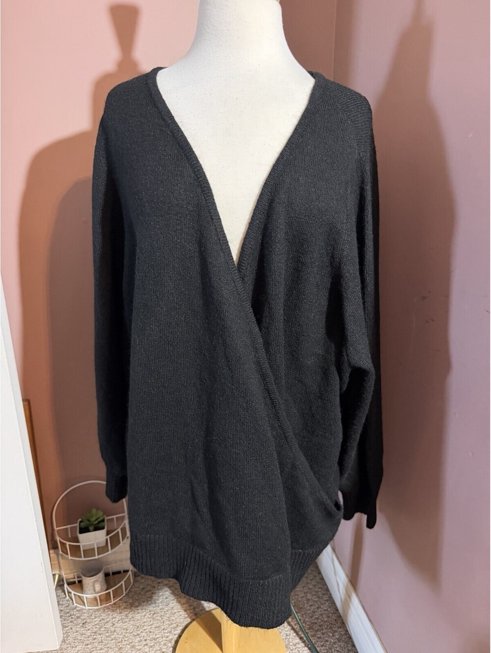 Torrid Vegan Cashmere Surplice Pullover Sweater Black Size 4 4X 26 Plus New